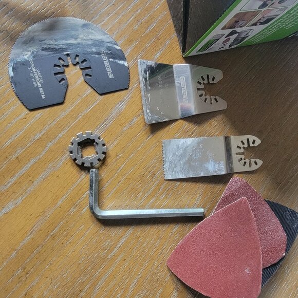 Genesis Multi-Purplose Oscillating Tool and Ryker Hardware 15-Piece Saw Blades - Picture 7 of 10